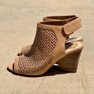 Vince Camuto Dastana Heels 👠 ~Brand New!